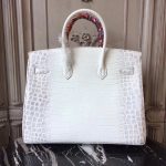 New-high-quality-large-capacity-handbag-fashion-classic-lady-bag-1
