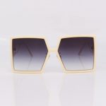 Square-sunglasses-women-fashion-oversize-eye-wear-gray-lenses-3
